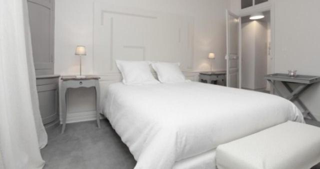 Suites De La Tour Perigueux Centre Zimmer foto